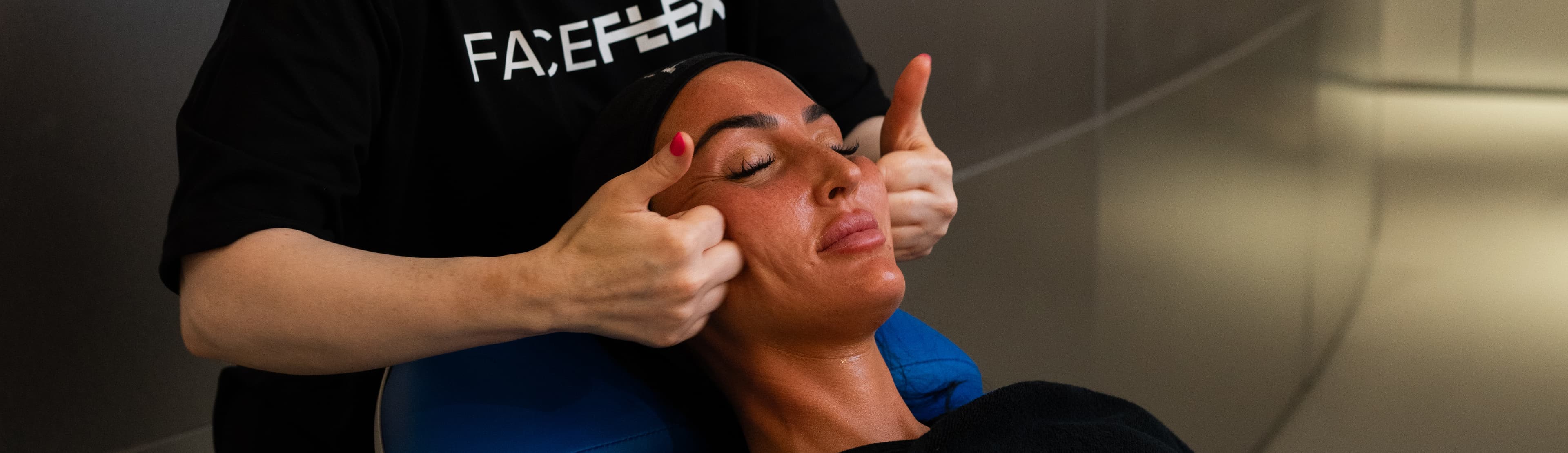 Private event booking for a new experience for friends & family of face fitness, facial massage and face muscle workout